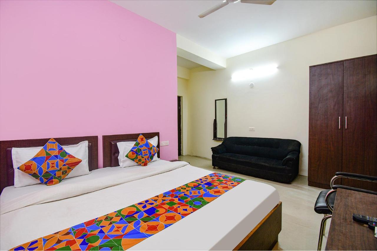 Fabexpress Sr Hotel Barang ภายนอก รูปภาพ