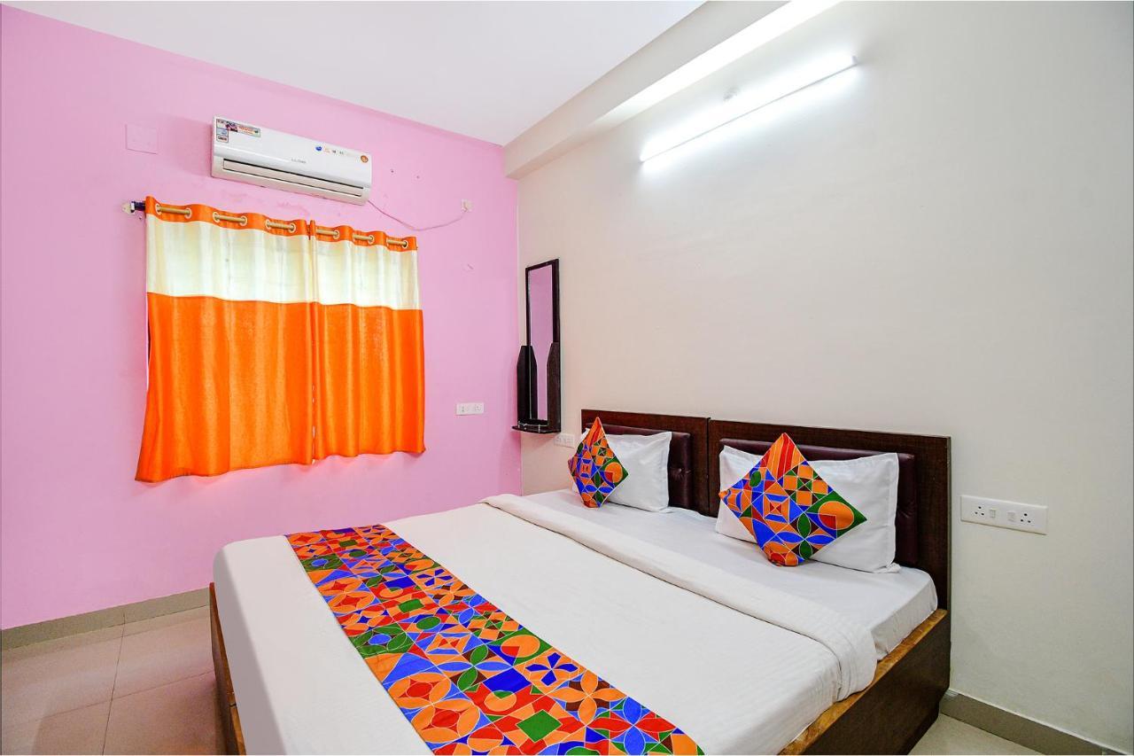 Fabexpress Sr Hotel Barang ภายนอก รูปภาพ